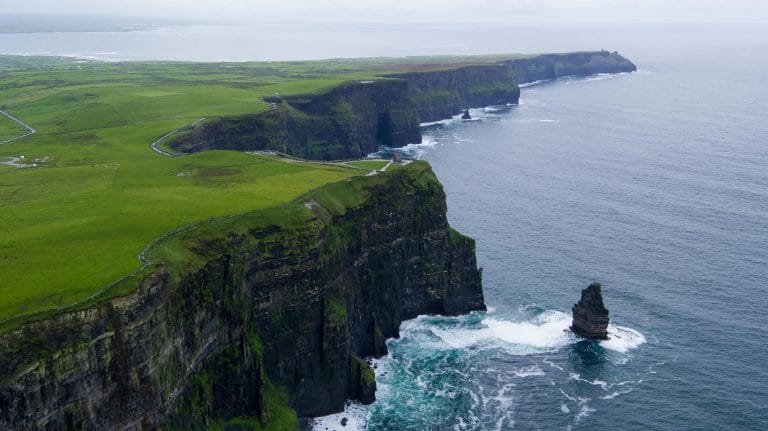 Relocate to Ireland Through the Critical Skills Employment Permit Pathway – Full Guide